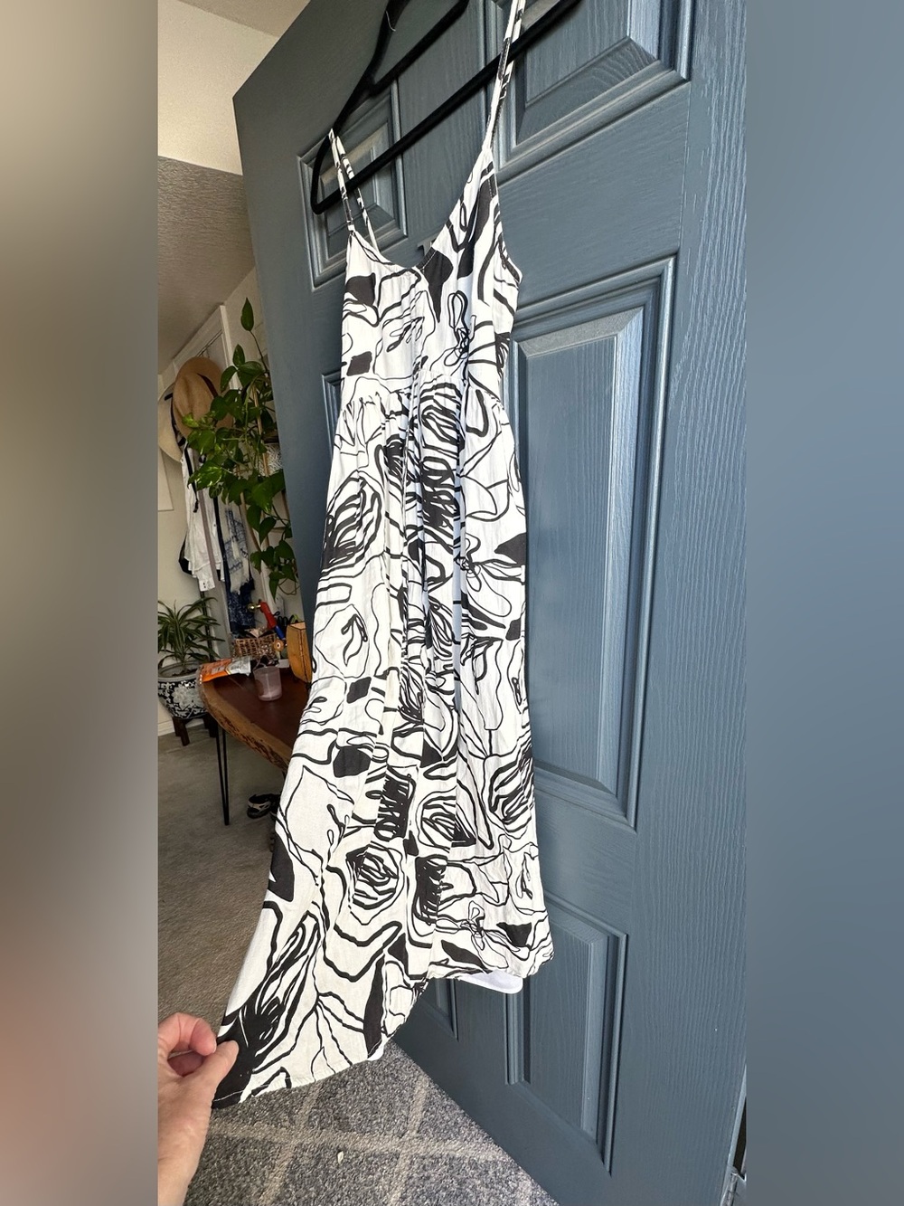 Sincerely Jules Black White Abstract Floral Midi Dress XS